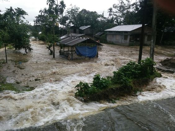 असम बाढ़ से मरने वालों की संख्या 26 तक पहुंची, 7 जिलों में लोग प्रभावित